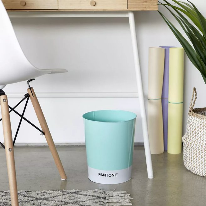 pantone mülleimer