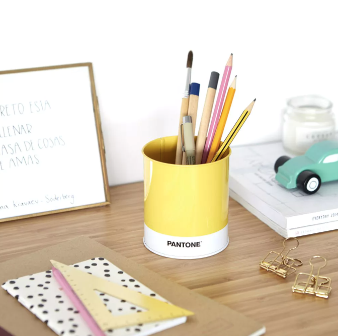pantone stiftehalter
