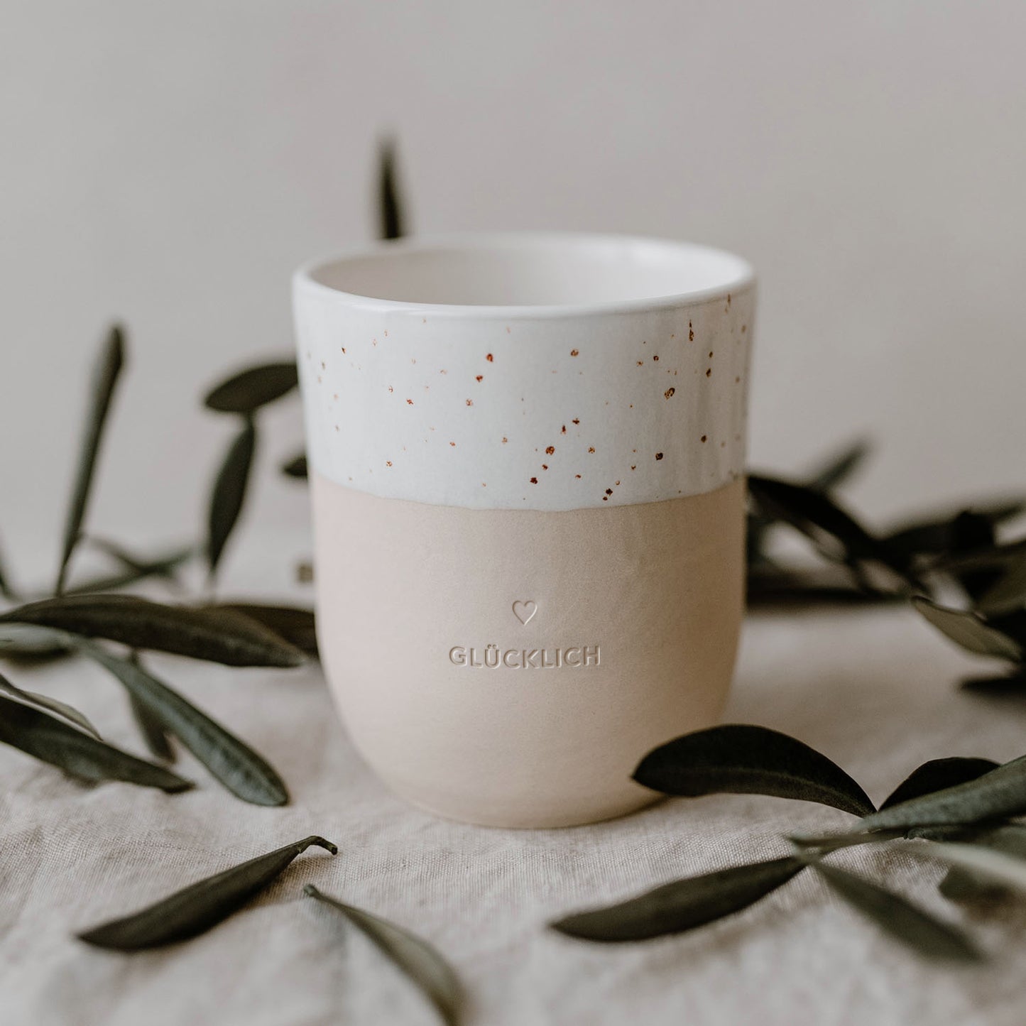 becher "glücklich"